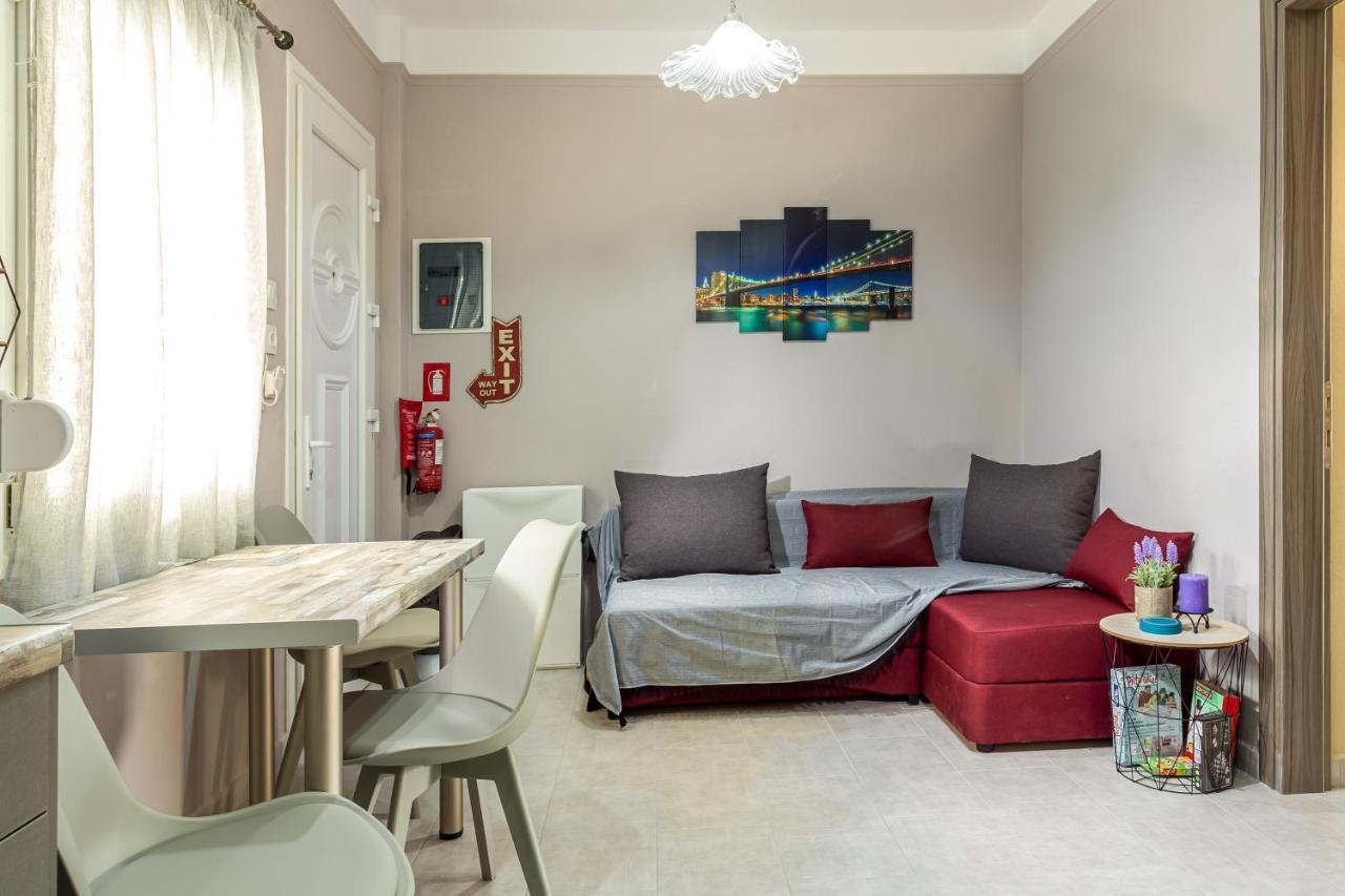 Kate'S Modern 2 Bedroom Apartment In Perea Peraia  Exterior photo